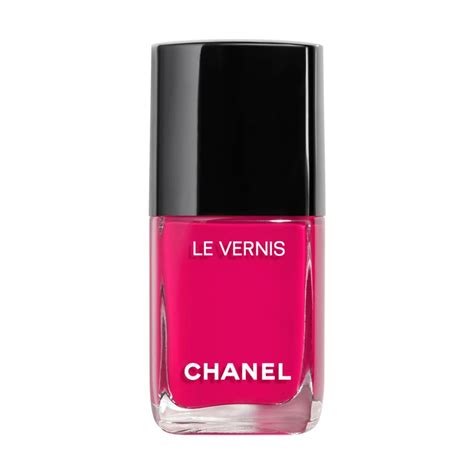 égérie chanel homme|vernis à ongles chanel.